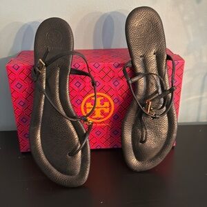NIB Tory Burch Emmy Sandal. Size 11